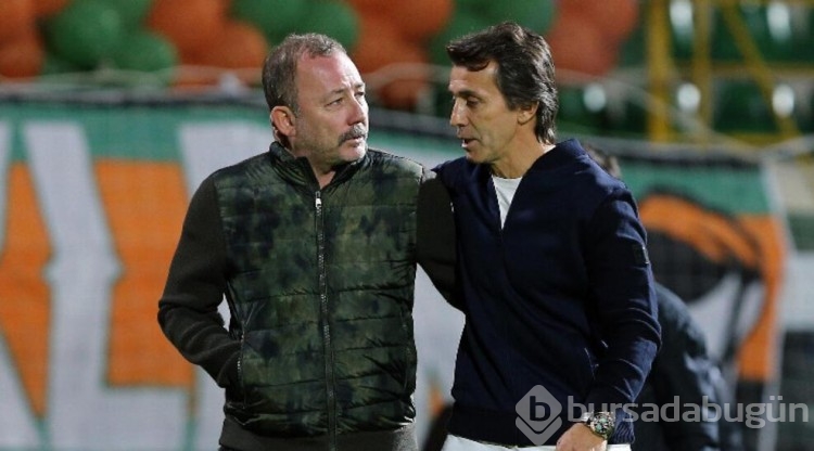 Galatasaray'da flaş teknik direktör kararı!