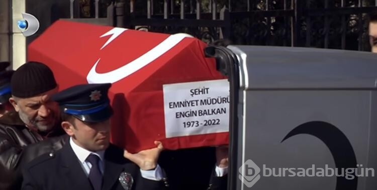 Arka Sokaklar'da dikkat çeken cenaze töreni...
