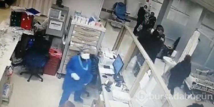 Sağlık çalışanlarını darp etti...
