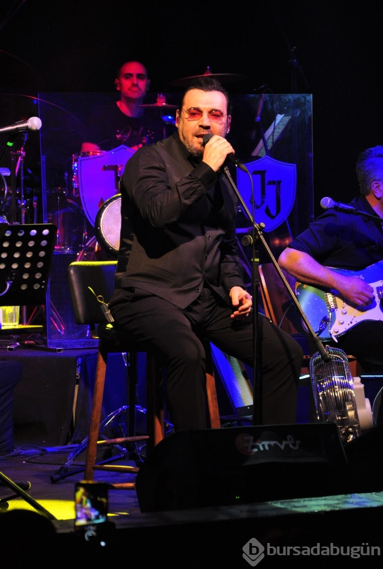 Yaşar'dan unutulmaz konser