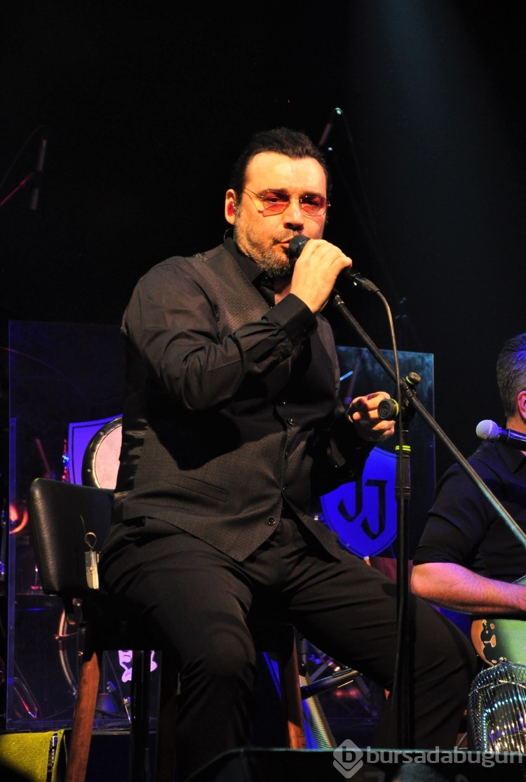 Yaşar'dan unutulmaz konser