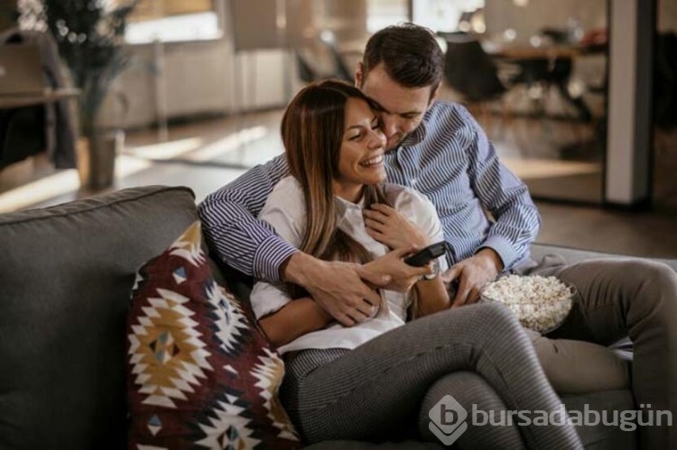 Romantik ilişkilerinizde daha mutlu olabilmek için 10 altın kural