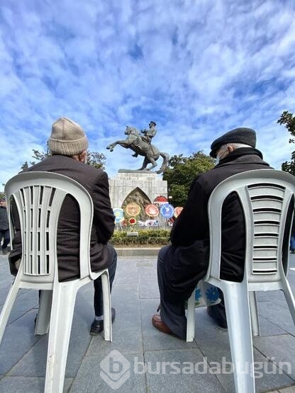 Onur Anıtı'nın güvenliği için Atatürk Parkı'na araç giremeyecek
