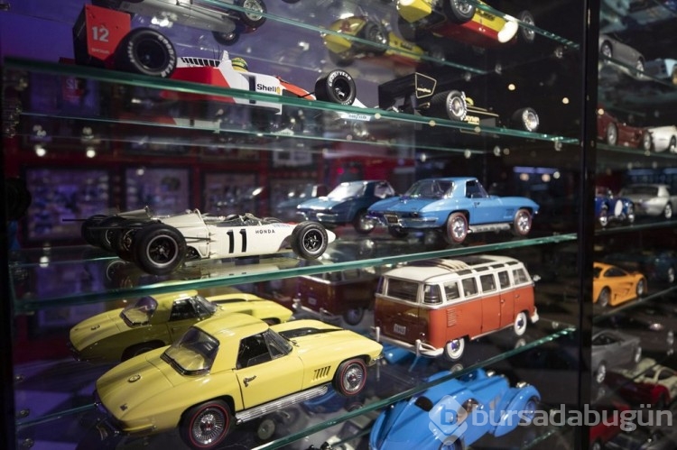 Klasik otomobil ve motosiklet müzesi Key Museum tarihe ışık tutuyor