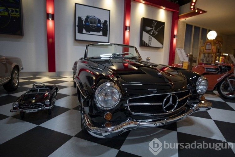 Klasik otomobil ve motosiklet müzesi Key Museum tarihe ışık tutuyor