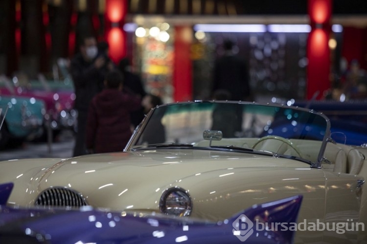 Klasik otomobil ve motosiklet müzesi Key Museum tarihe ışık tutuyor