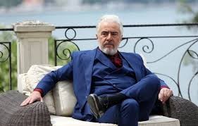 Uğur Yücel'in paylaşımına beğeni yağmuru...