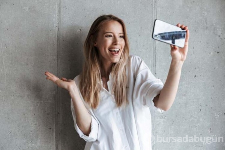 Çok fazla selfie çekmek psikolojik problem olabilir!