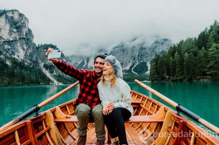 Çok fazla selfie çekmek psikolojik problem olabilir!