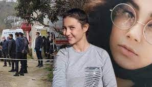  Sıla Şentürk'e veda! 