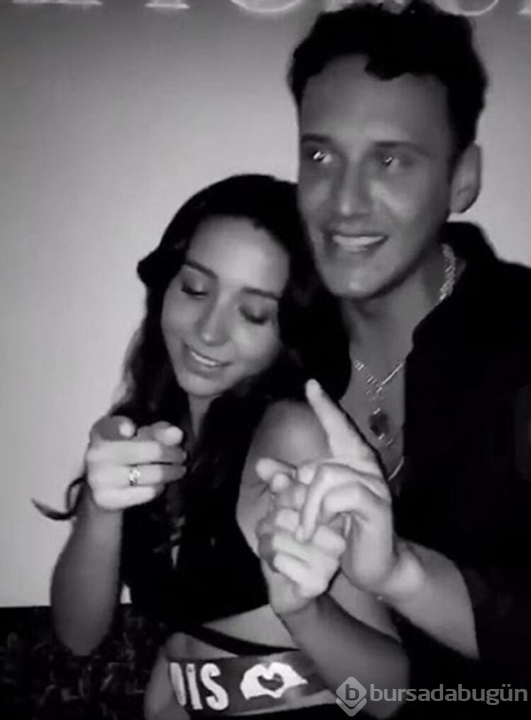 Zeynep Bastık ve Edis'in dansı olay olmuştu! 