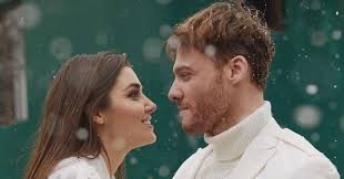 Hande Erçel ile Kerem Bürsin'in büyük aşkı bitti! 