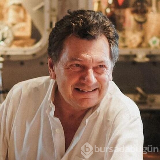 Vedat Milor takipçisine verdiği cevapla gündeme geldi