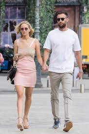 Jennifer Lawrence anne oldu!