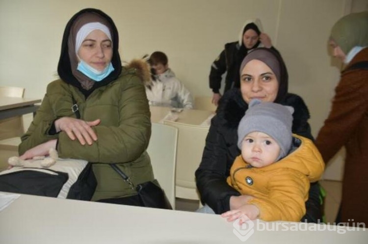 Kırım Türklerinden 45 kişilik kafile Ukrayna'dan Türkiye'ye getirildi