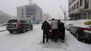 Yoğun kar yağışına dikkat!
