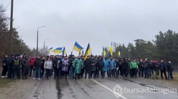 Enerhodar kentinde halk barikat kurdu!
