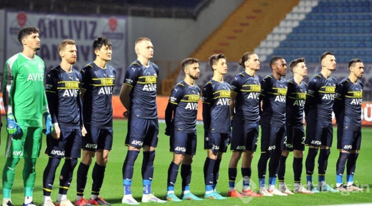 Fenerbahçe'de kontenjan sıkıntısı!
