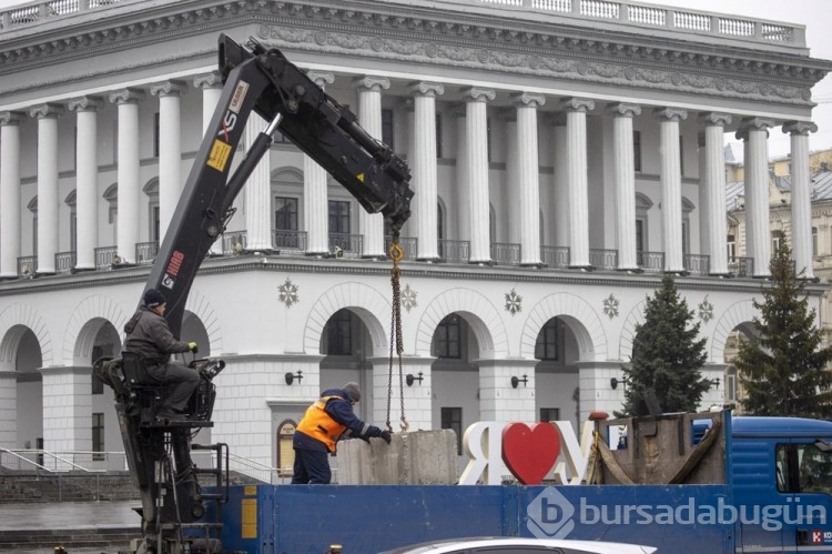 Rusya'nın saldırısı altındaki Kiev'de son durum!