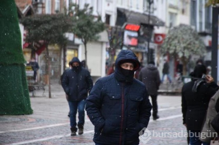 Omicron'da tam doz aşısızlar risk altında
