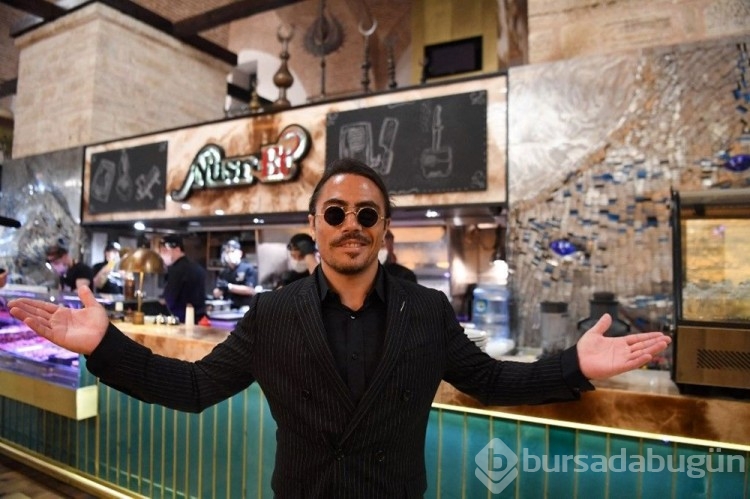 Nusret Gökçe'den: Las Vegas'a Türk bayrağı astık