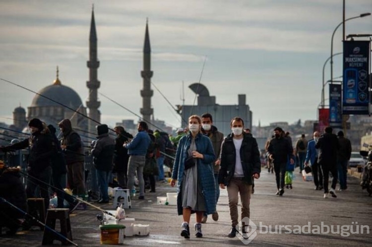 Profesörden sevindiren açıklama: "Bu yaza pandemiyi bitirebiliriz"

