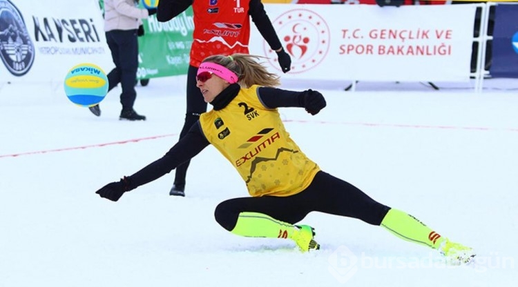 Kar Voleybolu Avrupa Kupası yine Erciyes'te