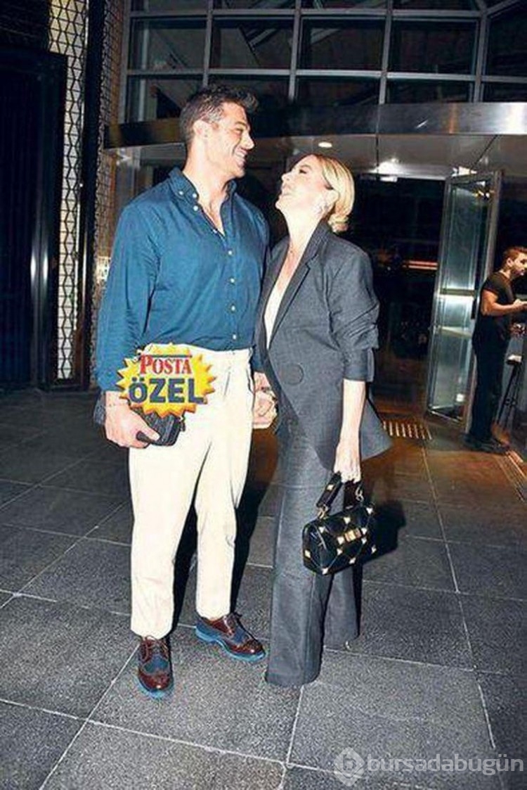 Hadise'den pijamalı paylaşım