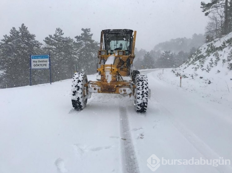 Bursa beyaz örtüyle kaplandı