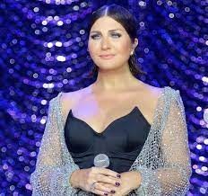Sibel Can'ın dudak uçuklatan pırlanta kolyesi...
