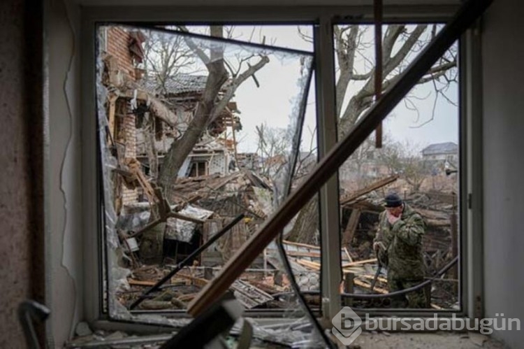 Ukrayna'da dehşet dinmiyor... Sivillere bombardıman
