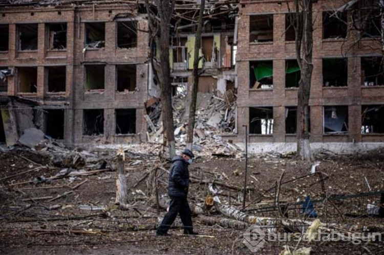 Ukrayna'da dehşet dinmiyor... Sivillere bombardıman
