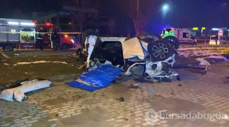Bursa'da takla atan otomobilde 2 kişi öldü