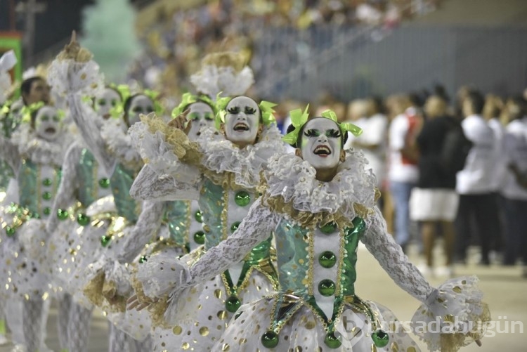 Brezilya'daki dansçılar Rio Karnavalı'na hazırlanıyor
