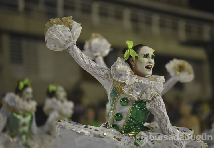 Brezilya'daki dansçılar Rio Karnavalı'na hazırlanıyor
