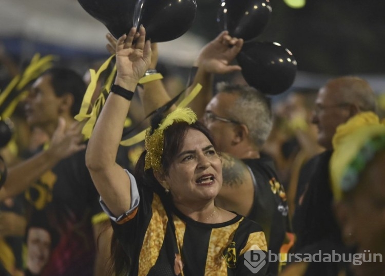 Brezilya'daki dansçılar Rio Karnavalı'na hazırlanıyor
