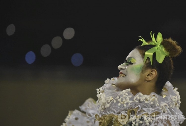 Brezilya'daki dansçılar Rio Karnavalı'na hazırlanıyor

