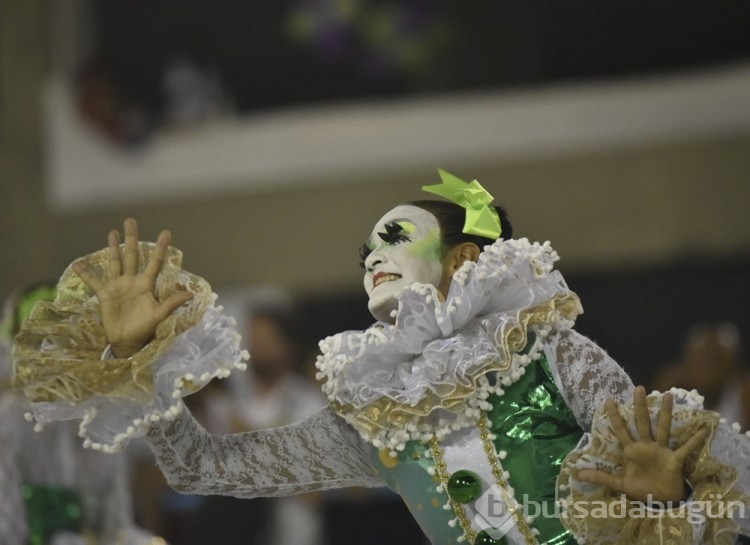 Brezilya'daki dansçılar Rio Karnavalı'na hazırlanıyor
