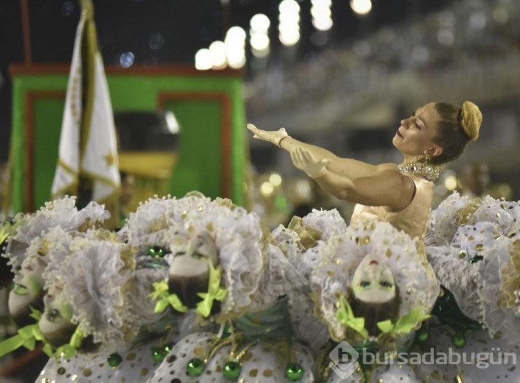Brezilya'daki dansçılar Rio Karnavalı'na hazırlanıyor
