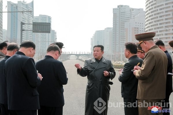 Kim Jong-un'un canavar füzesi!