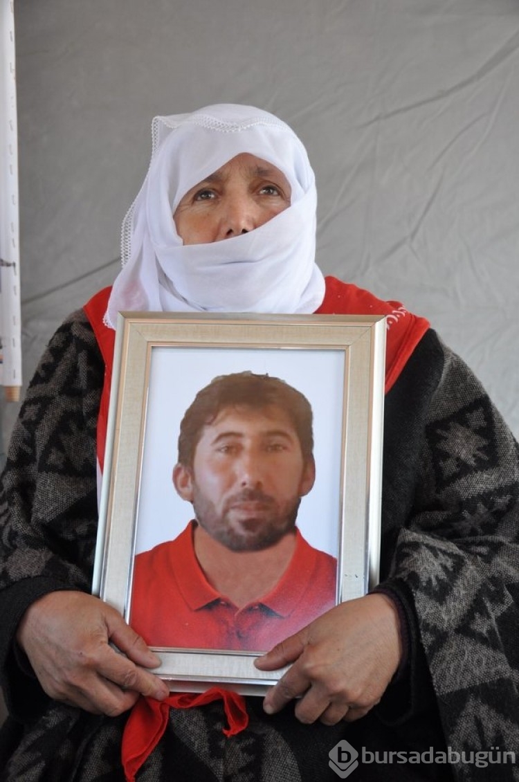 Muş'ta evlat nöbeti 48'inci haftaya girdi! 