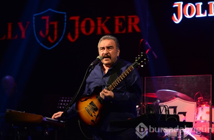 Ümit Besen Ve Pamela Performanslarıyla Jolly Joker Bursa'yı salladı