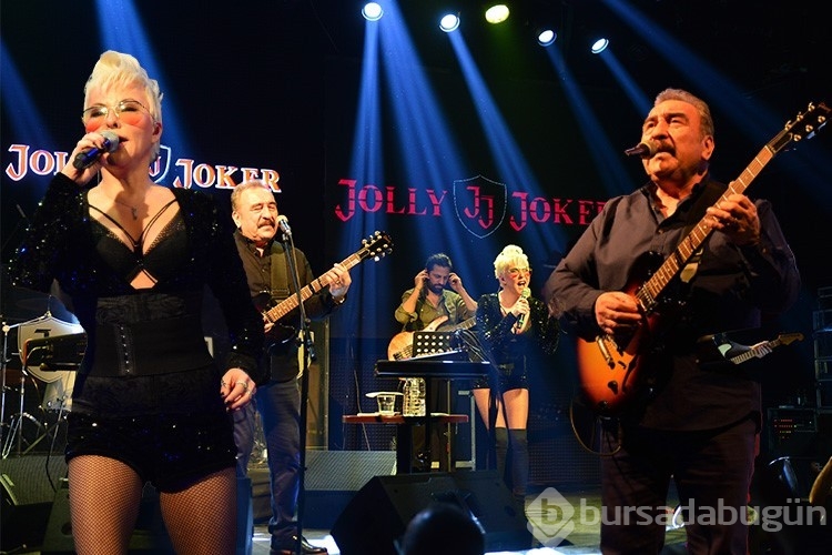 Ümit Besen Ve Pamela Performanslarıyla Jolly Joker Bursa'yı salladı