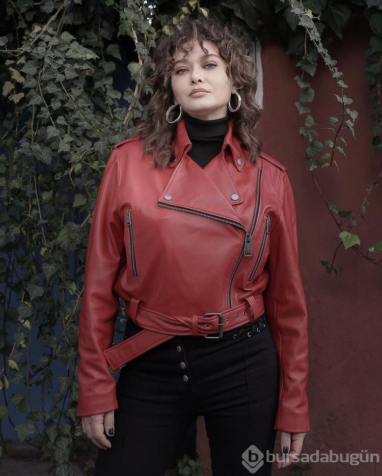 Nurgül Yeşilçay'dan makyajsız paylaşım
