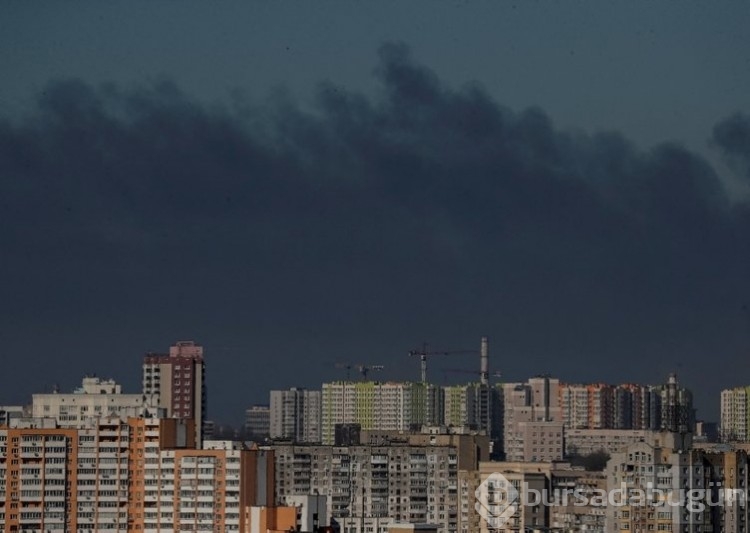  Kiev'de siviller ve Rus ordusu savaşıyor! 