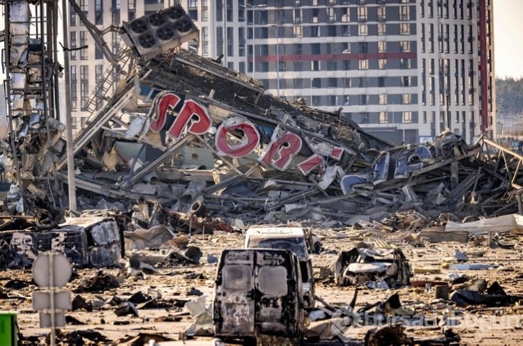 Kiev'de siviller ve Rus ordusu savaşıyor! 
