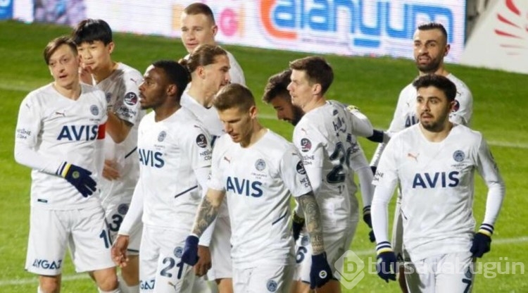 Mesut Özil ve Ozan Tufan neden kadro dışı kaldı?