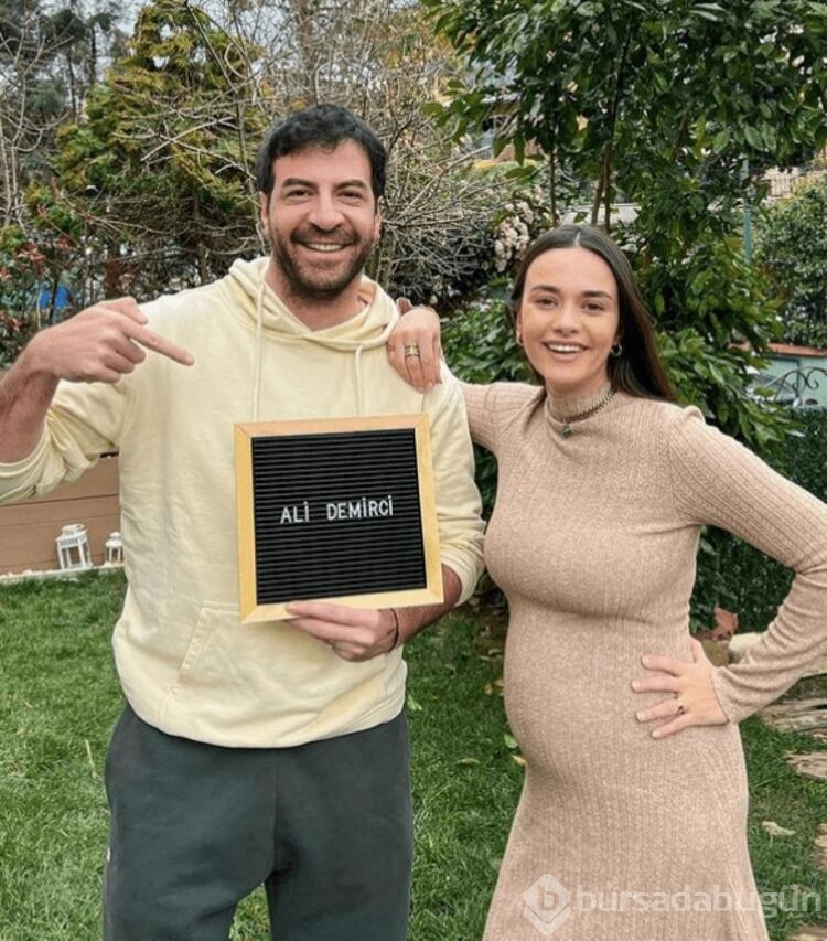 Hande Soral baby shower partisi düzenledi!