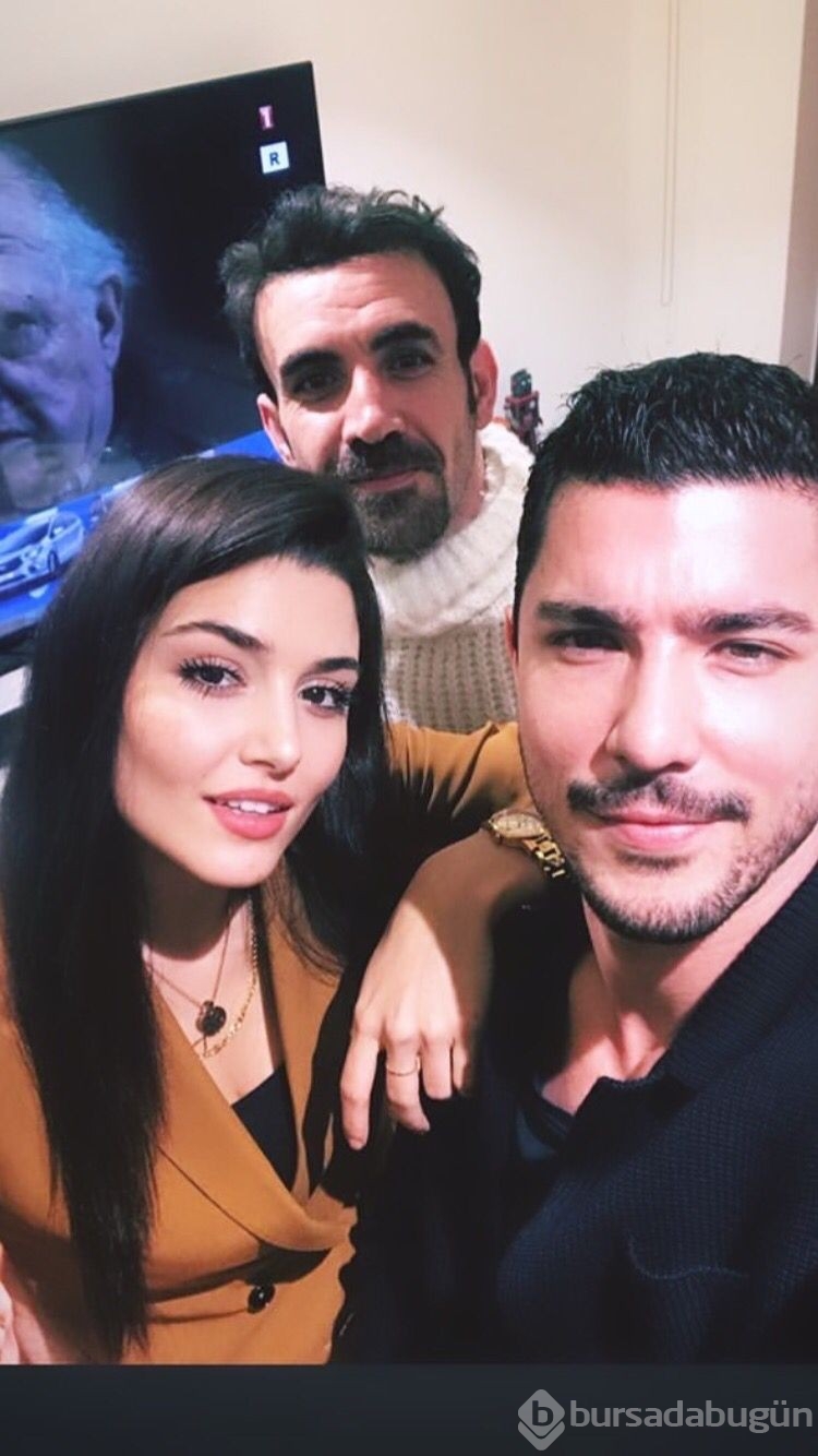 Hande Erçel ve Kaan Yıldırım aşk yaşıyor