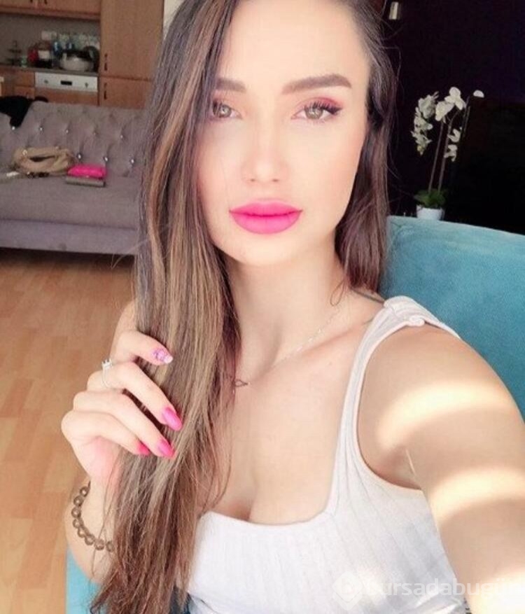 Emre Aşık'ın eski eşi Yağmur Sarnıç tutuklandı!